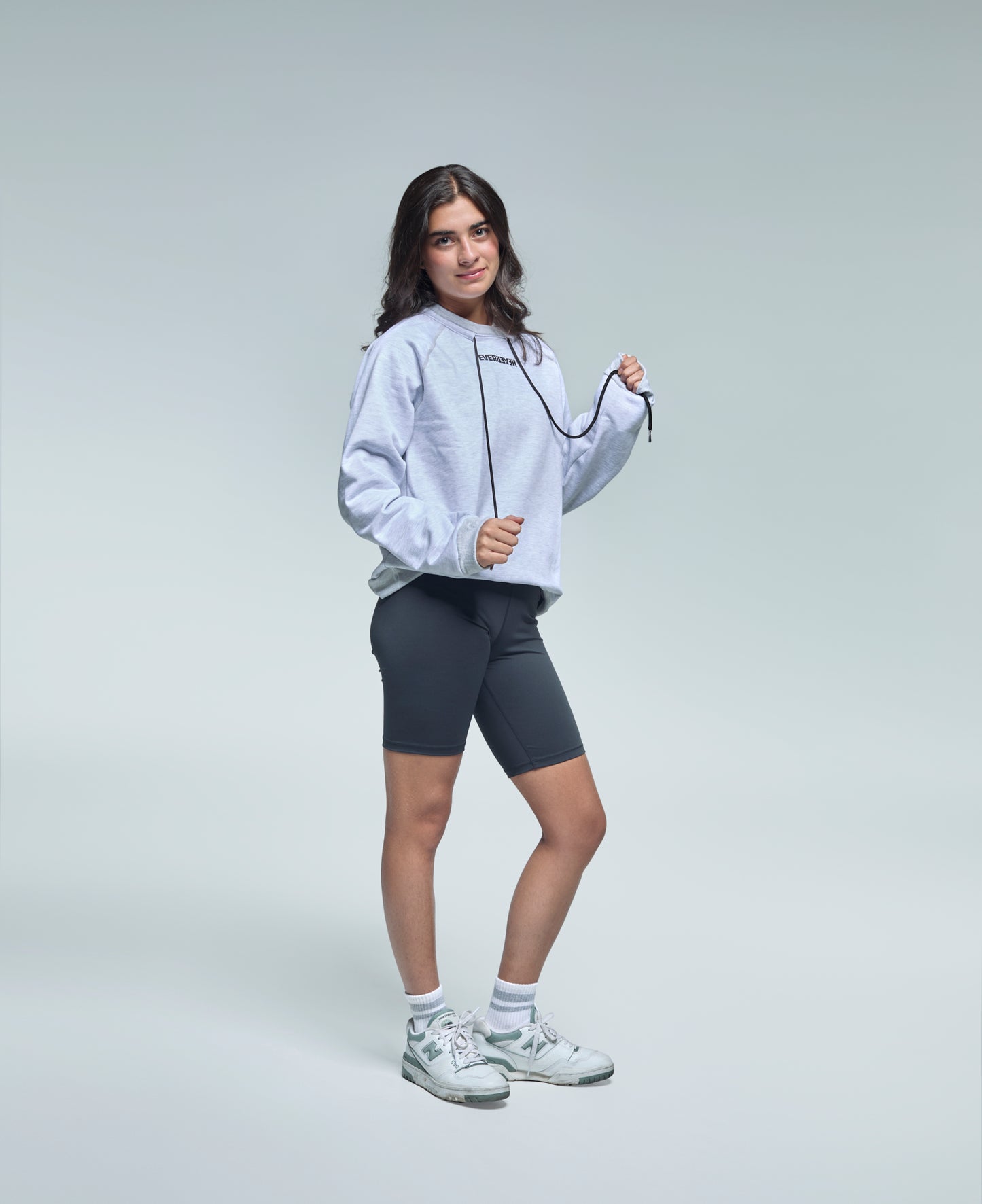 Buzo unisex crewneck gris Evernever